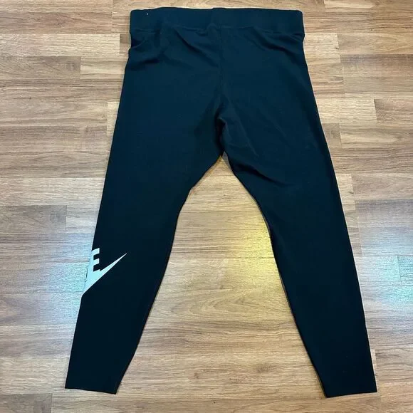 Nike Leggings Black Stretchy | Women Size 1X - Picture 7 of 7